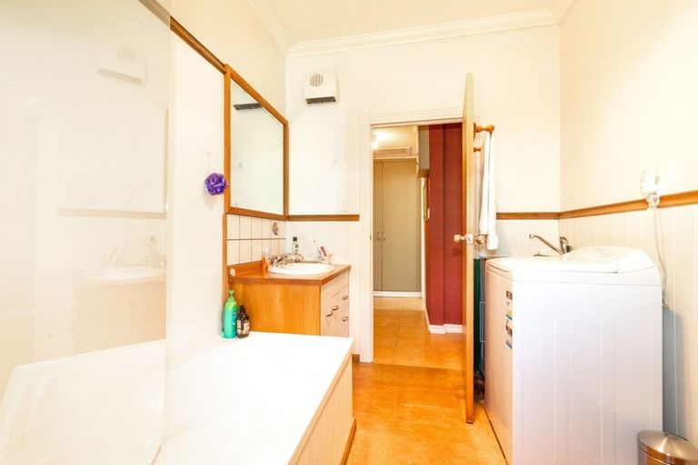 Photo of property in 43 Helena Street, Forbury, Dunedin, 9012