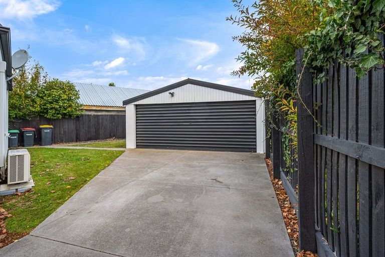 Photo of property in 45 Karnak Crescent, Russley, Christchurch, 8042