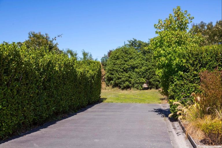 Photo of property in 38 Burgundy Drive, Martinborough, 5711