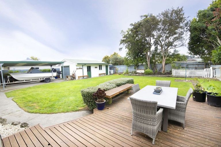 Photo of property in 4 Clare Place, Pirimai, Napier, 4112