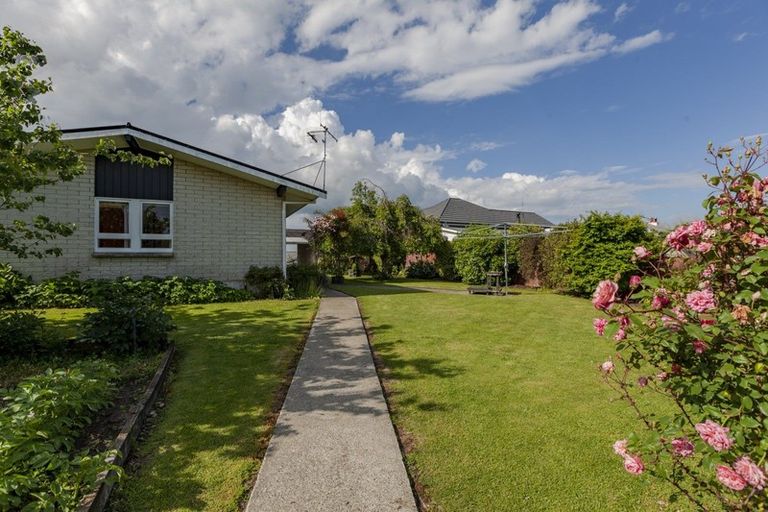 Photo of property in 11 Wallace Road, Waipukurau, 4200