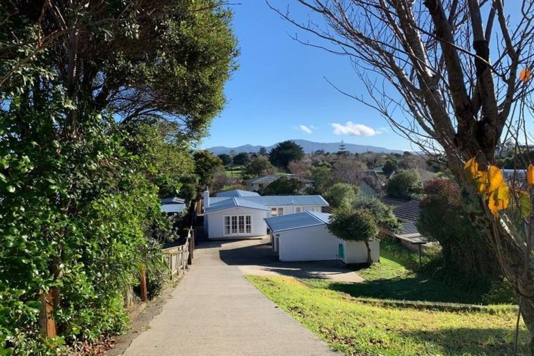 Photo of property in 29 Kiwi Road, Raumati Beach, Paraparaumu, 5032