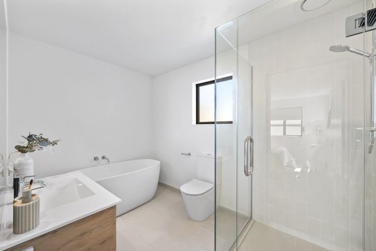 Photo of property in 2/128 Bishop Street, St Albans, Christchurch, 8014