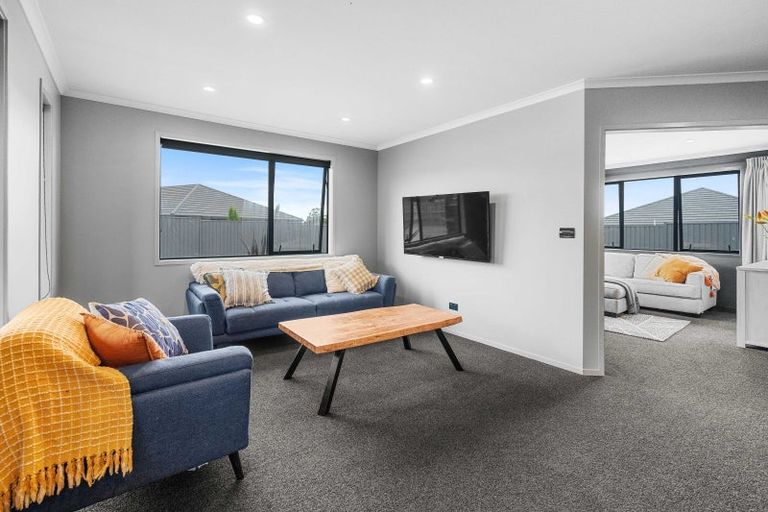 Photo of property in 9 Stoneleigh Drive, Solway, Masterton, 5810