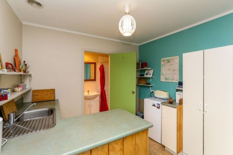 Photo of property in 19 Cumming Street, Okato, 4335