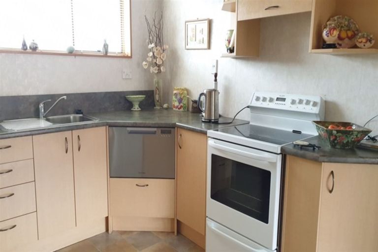 Photo of property in 1/71 Ranui Avenue, Waimataitai, Timaru, 7910