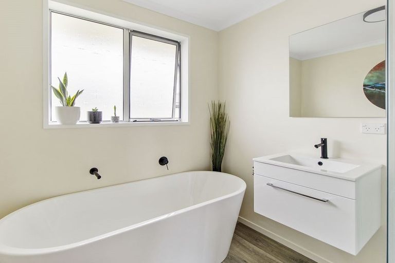 Photo of property in 6 Pitman Place, Waimate, 7924