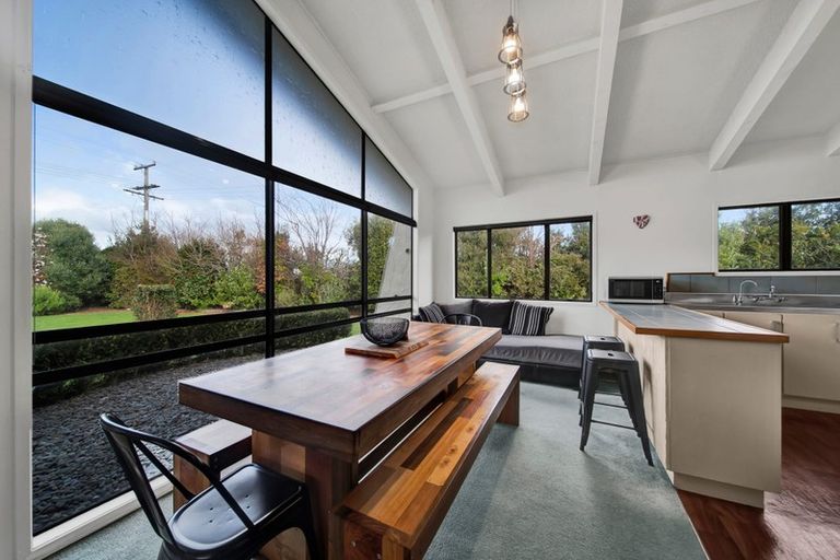 Photo of property in 301 Waihi Road, Hawera, 4673