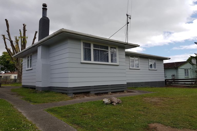 Photo of property in 219 Balmoral Drive, Tokoroa, 3420