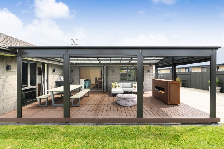 Photo of property in 45 Liberty Grove, Kelvin Grove, Palmerston North, 4414