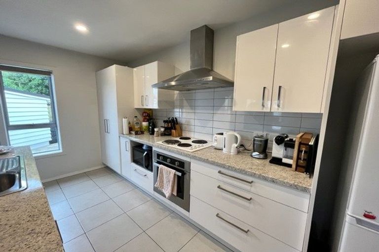 Photo of property in 442 Cambridge Terrace, Naenae, Lower Hutt, 5011