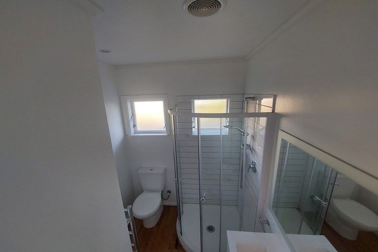 Photo of property in 127-129 Manly Street, Paraparaumu Beach, Paraparaumu, 5032