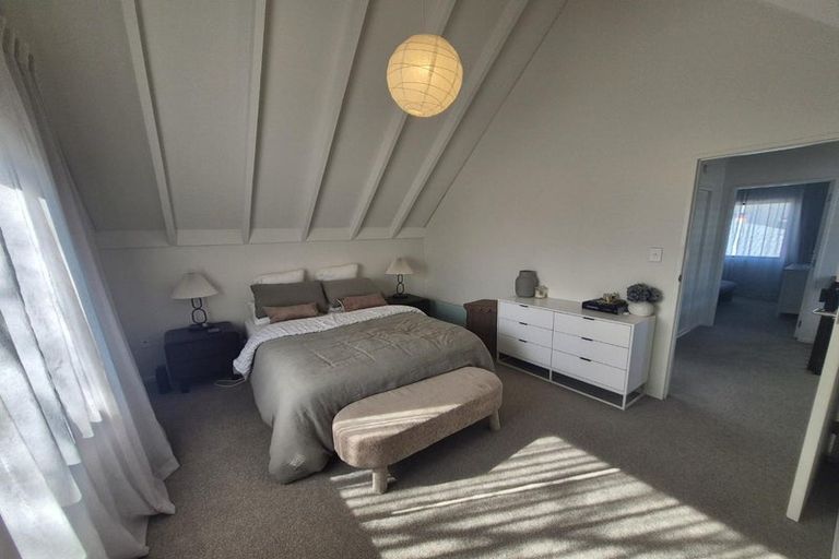 Photo of property in 1/99a Mandeville Street, Riccarton, Christchurch, 8011