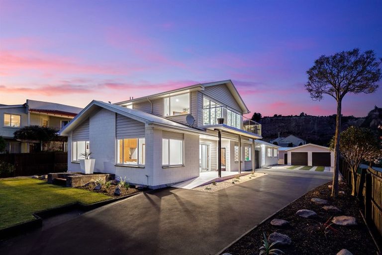 Photo of property in 53a Celia Street, Redcliffs, Christchurch, 8081