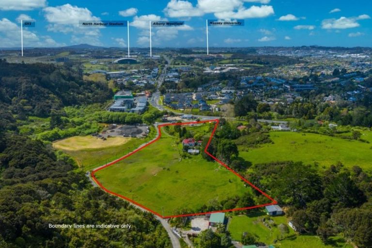 Photo of property in 8 Stevensons Crescent, Albany, Auckland, 0793