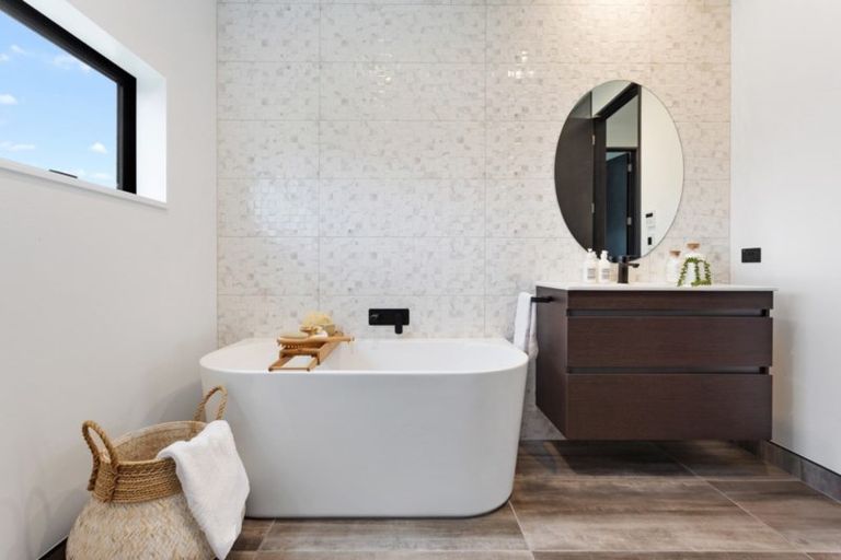 Photo of property in 68 Bayliss Drive, Kaiapoi, 7630