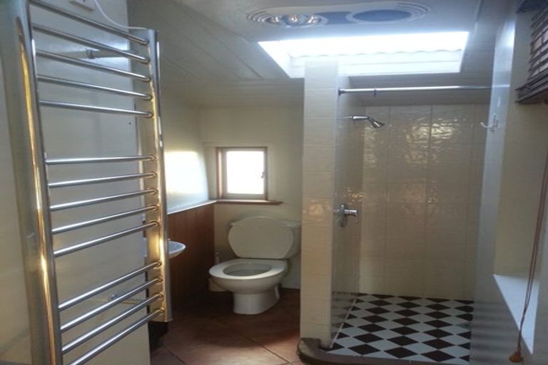 Photo of property in 24 Duke Street, North Dunedin, Dunedin, 9016