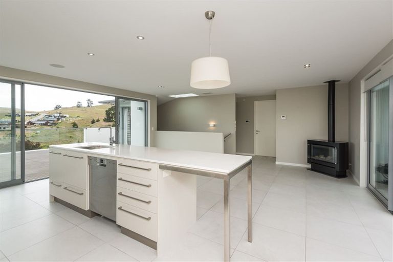 Photo of property in 220 Clifton Terrace, Clifton, Christchurch, 8081