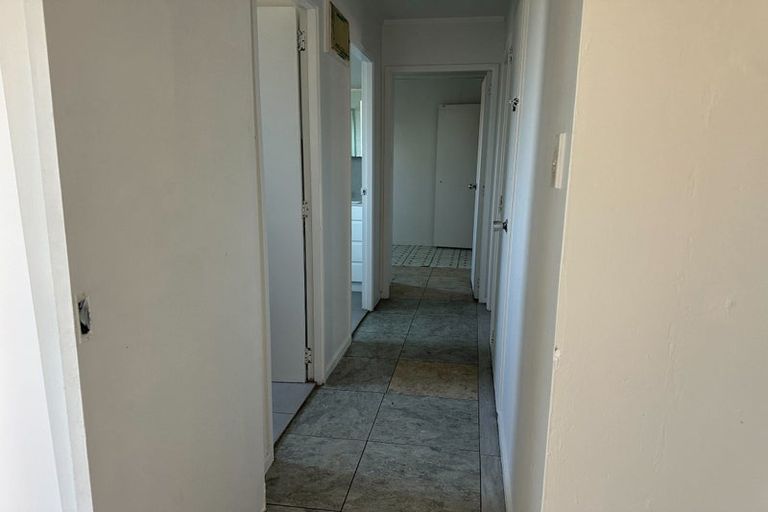 Photo of property in 266 Triangle Road, Massey, Auckland, 0614