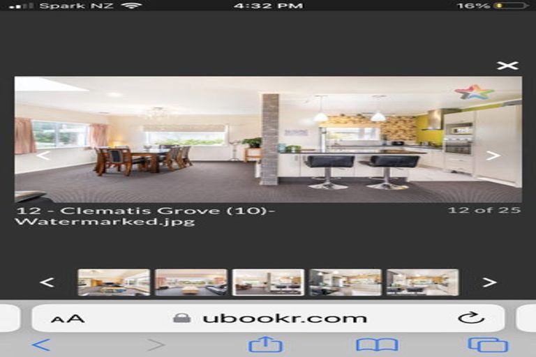 Photo of property in 10 Clematis Grove, Maungaraki, Lower Hutt, 5010