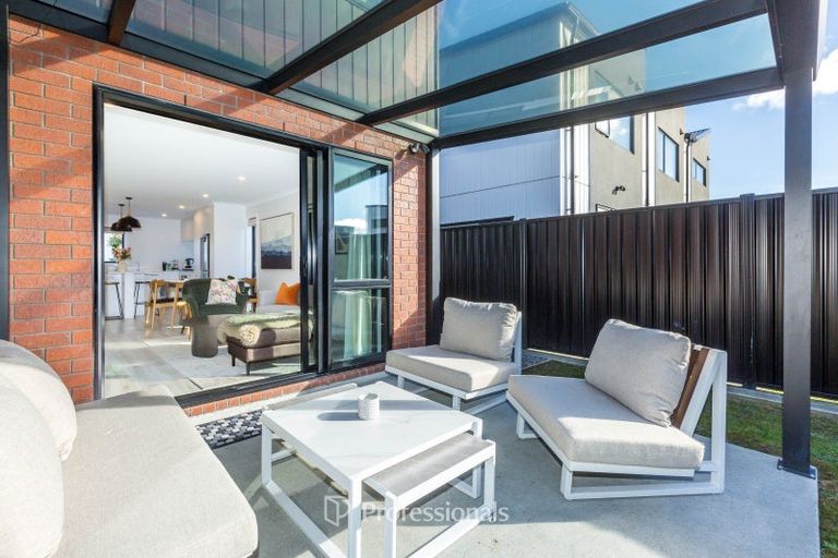 Photo of property in 7 La Mer Lane, Wallaceville, Upper Hutt, 5018