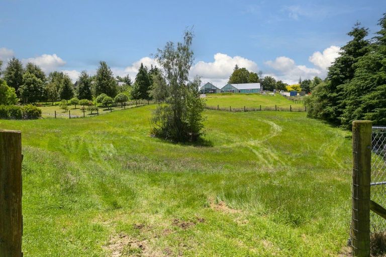 Photo of property in 214 Mapara Road, Acacia Bay, Taupo, 3385