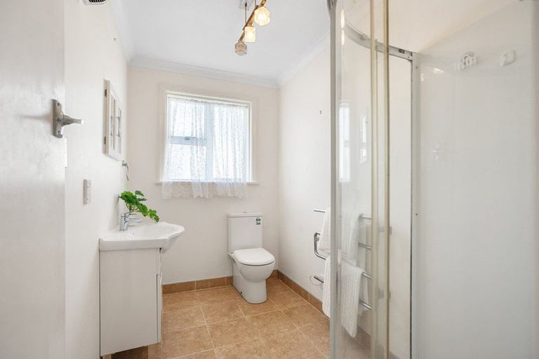 Photo of property in 333 Kapiti Road, Paraparaumu Beach, Paraparaumu, 5032