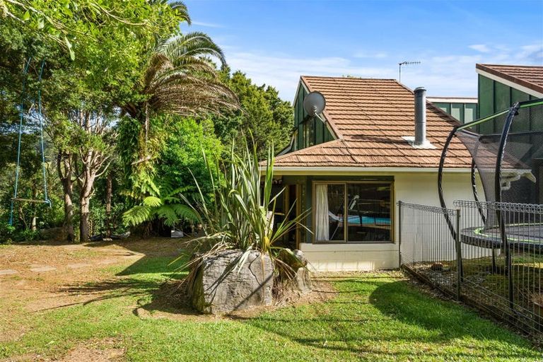 Photo of property in 2 Ngahere Drive, Horahora, Whangarei, 0110