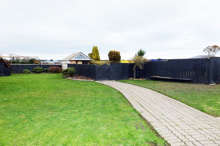 Photo of property in 11 Kenilworth Road, Oamaru North, Oamaru, 9400