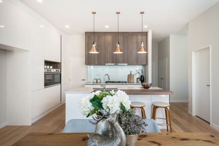 Photo of property in 23 Tawatawa Street, Long Bay, Auckland, 0630