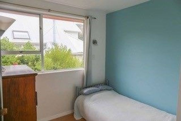 Photo of property in 4/5 Stoke Street, Sumner, Christchurch, 8081