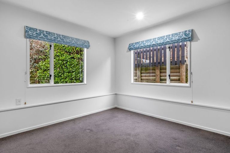 Photo of property in 3a Willow Dell, Westmorland, Christchurch, 8025