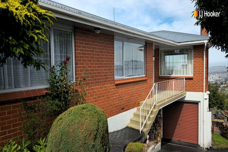 Photo of property in 18 Dalrymple Street, Pine Hill, Dunedin, 9010