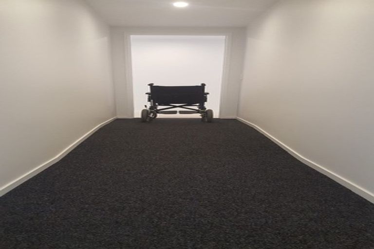 Photo of property in 10 Palmyra Way, Half Moon Bay, Auckland, 2012