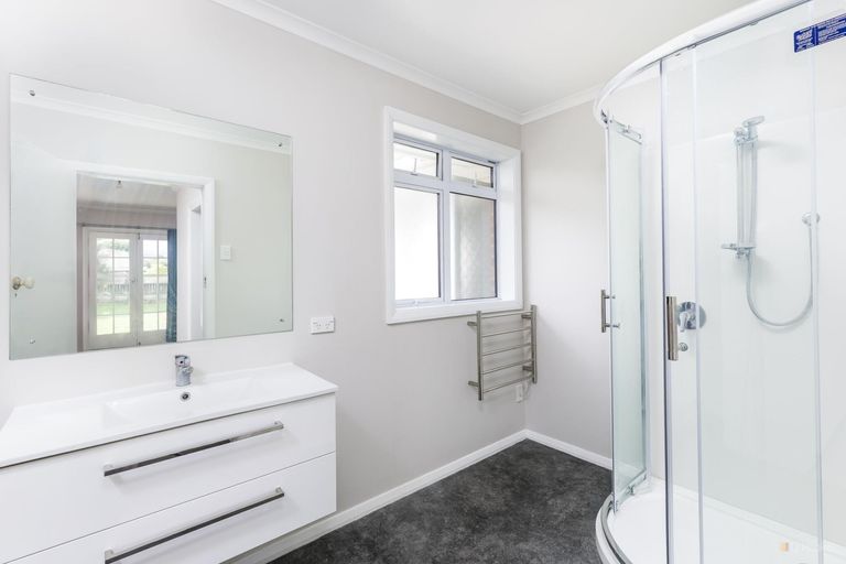 Photo of property in 39 Rhodes Street, Waimate, 7924