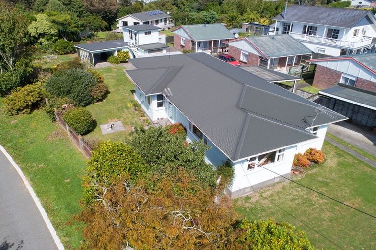 Photo of property in 38 Tawhiti Road, Hawera, 4610