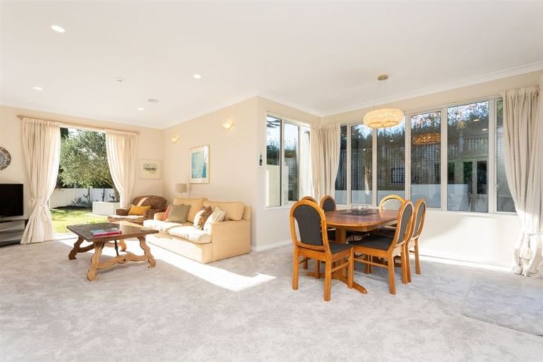 Photo of property in 1 Trumble Lane, Huntsbury, Christchurch, 8022