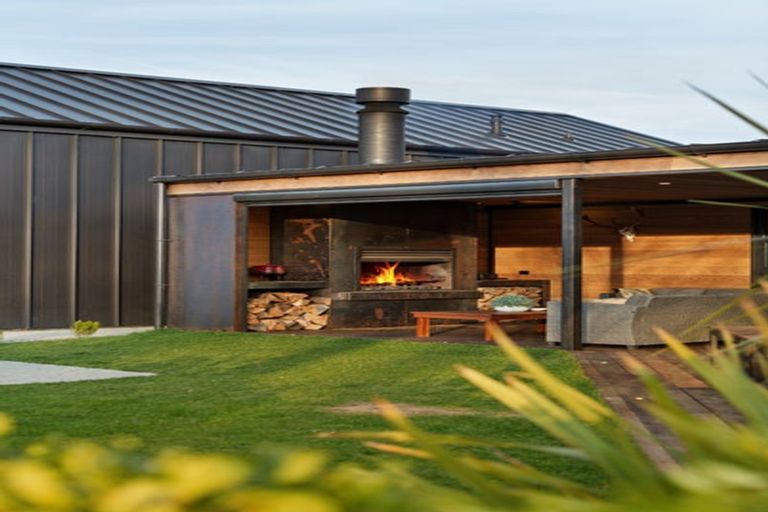 Photo of property in 2 Brodie Avenue, Arrowtown, 9302