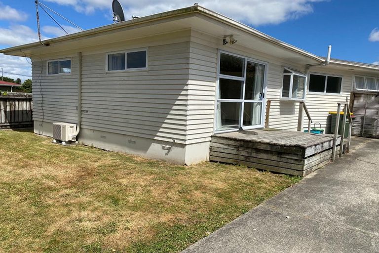 Photo of property in 4 Thornton Place, Melville, Hamilton, 3206