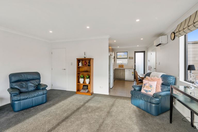 Photo of property in 2/91 Antigua Street, Addington, Christchurch, 8024