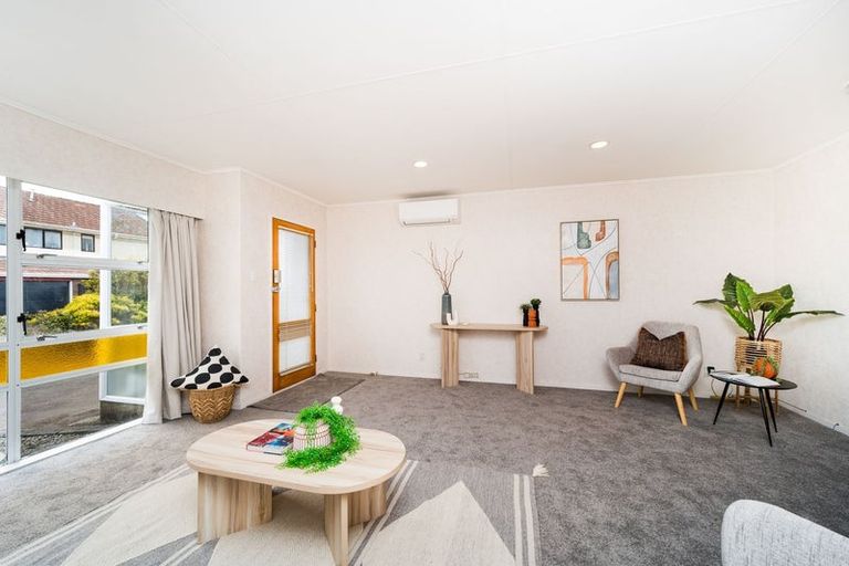 Photo of property in 28b Wood Street, Takaro, Palmerston North, 4410