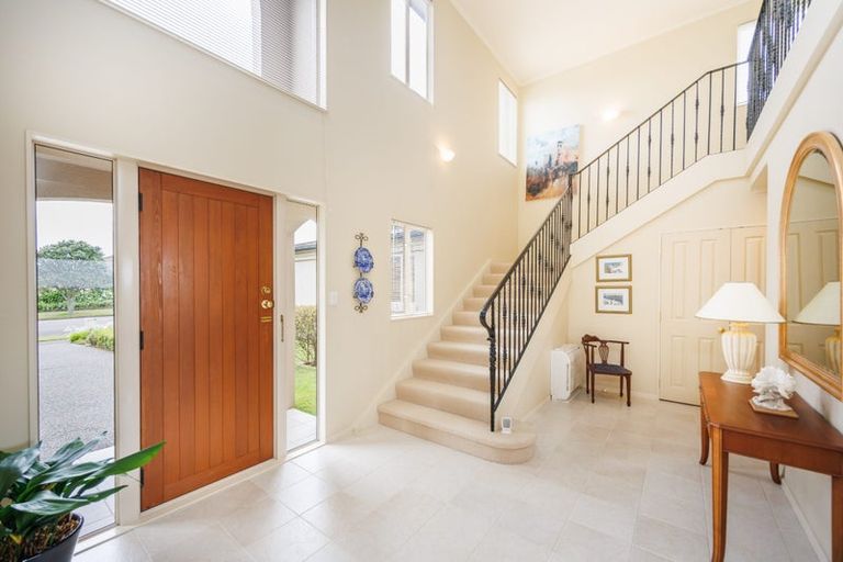 Photo of property in 144 Pacific Drive, Fitzherbert, Palmerston North, 4410