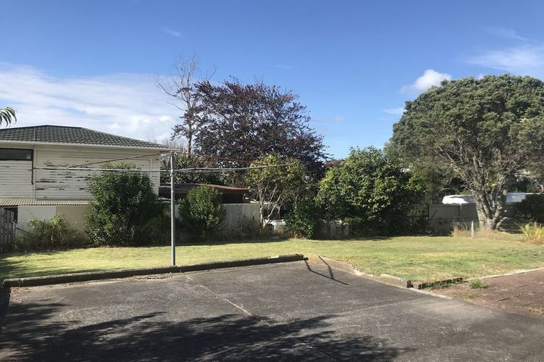 Photo of property in 2 Currey Crescent, Milford, Auckland, 0620