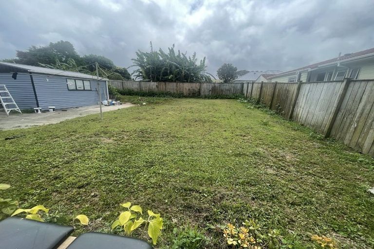 Photo of property in 25 Tripoli Road, Panmure, Auckland, 1072