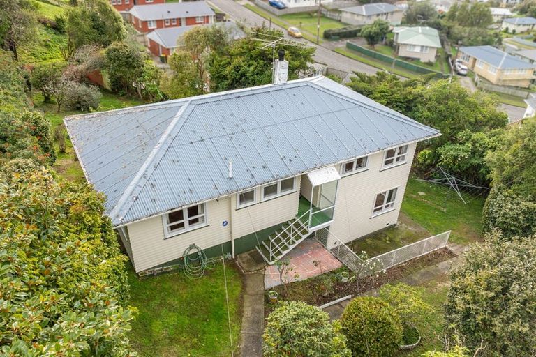 Photo of property in 125 Sievers Grove, Cannons Creek, Porirua, 5024