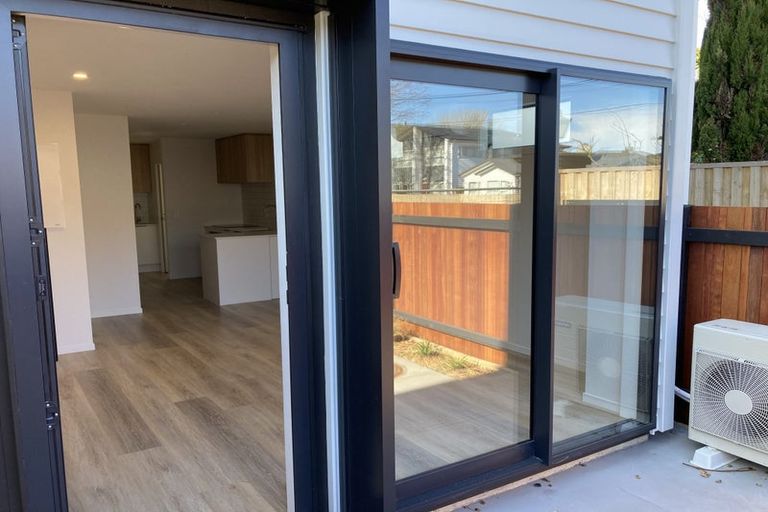 Photo of property in 3/16 Molesworth Street, Taita, Lower Hutt, 5011