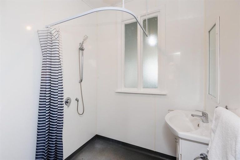 Photo of property in 10 Rira Street, Marton, 4710