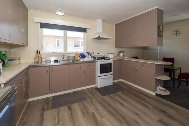 Photo of property in 7 Eton Street, Hampstead, Ashburton, 7700