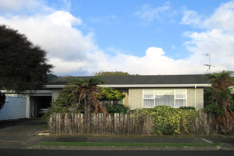 Photo of property in 16b Rata Street, Waikanae, 5036