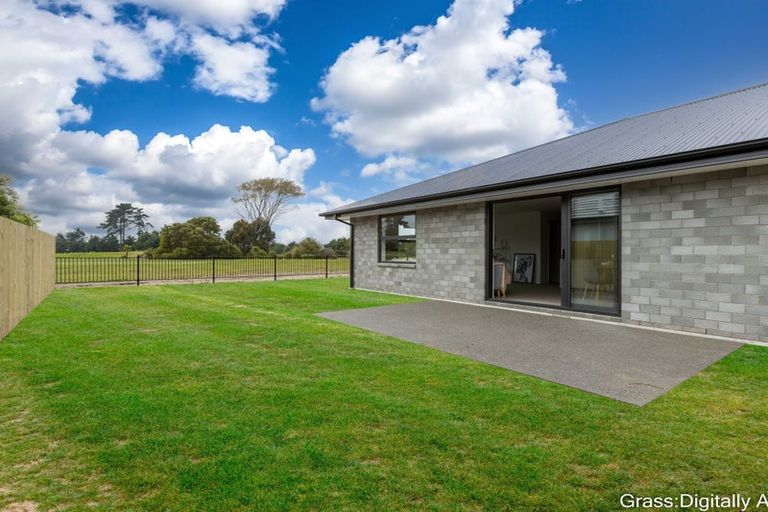 Photo of property in 400 Bower Avenue, Parklands, Christchurch, 8083